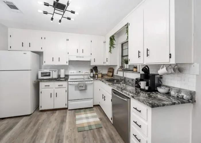 Oakside Retreat 35 Guests-6 Units Unique Pensacola